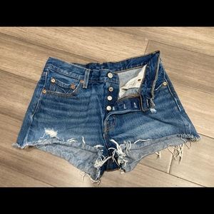 LEVI STRAUSS & CO. 501 Jean Shorts